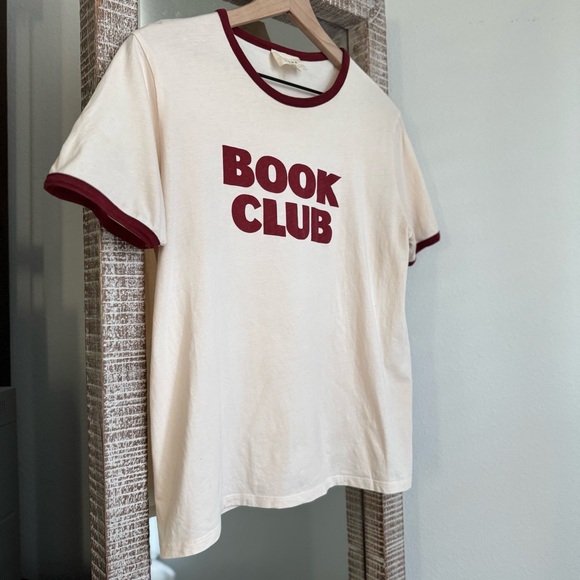 Sézane Book Club T-Shirt in Twine/Burgundy - Picture 2 of 8